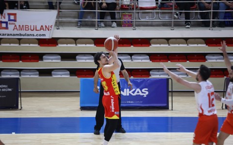Eskişehir Birey Koleji 44-61 Göztepe’miz