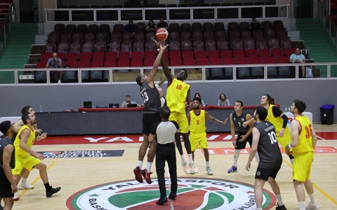 Hazırlık Maçı | Semt 77 Yalovaspor 77-81 Göztepe'miz