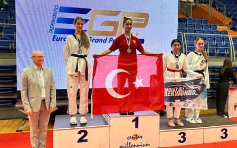 Elif Esmira Özdirim Avrupa 1.'si