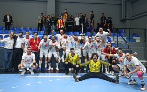 Nilüfer Bld. 31-32 Göztepe'miz