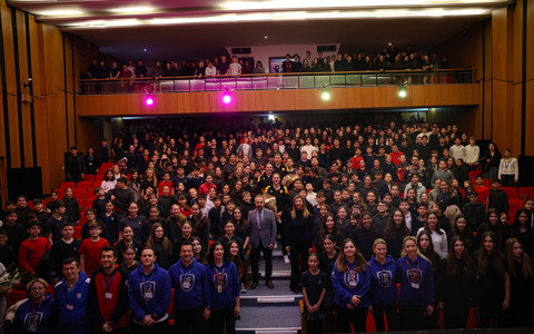 İzmir Türk Koleji’nde öğrencilerle buluştuk! 🏫