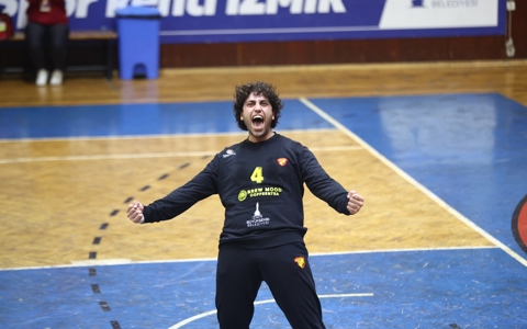 Göztepe'miz 32-22 Nilüfer Bld.