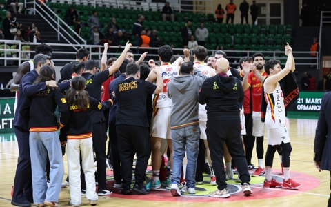 Göztepe'miz 86-69 Konya BBSK