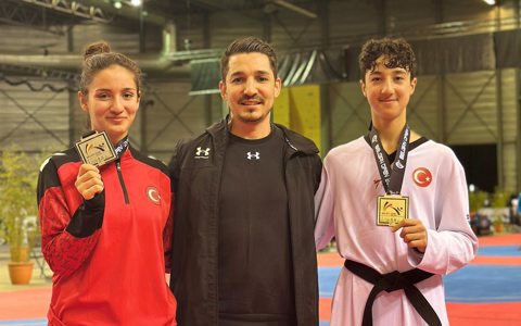 Belçika'da Taekwondadan 2 Derece