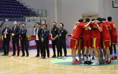 Parmos Bordo 84-76 Göztepe’miz