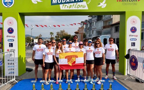 Göztepe Triatlon’dan Çifte Türkiye Derecesi