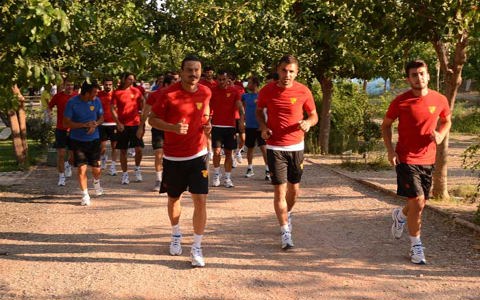 İzmir?de Hazırlıklar Başladı