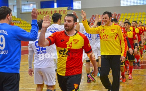 Göztepe 24-22 MYK Hentbol