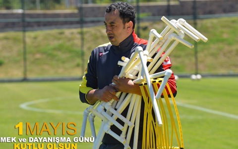 1 Mayıs Emek ve Dayanışma Günü Kutlu Olsun