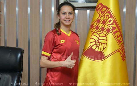 İpek Öztosun ile Sözleşme İmzaladık