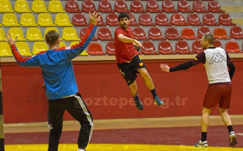 Uçan Adamlar Selçuklu Bld. Maçına Hazırlanıyor