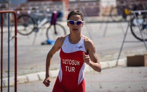 İpek Öztosun Milli Takıma Seçildi